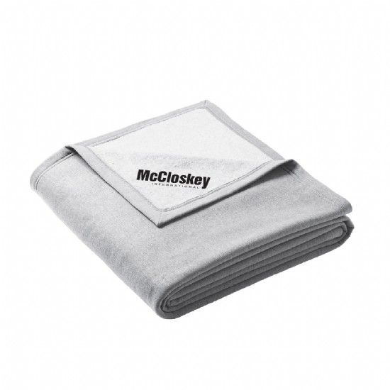 Oversized Core Fleece Sweatshirt Blanket